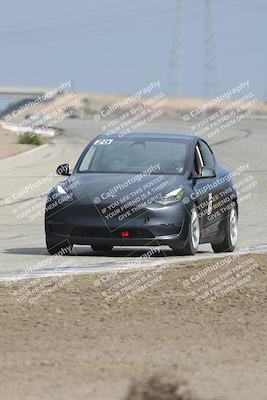 media/Oct-19-2025-Speed Ventures (Sun) [[a6e7fe67be]]/TC B/Session 2 (Outside Grapevine)/